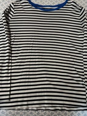 Women’s Size XL Duluth Striped Long Sleeve Tee with Blue Trim